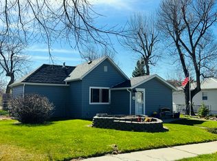 611 S Illinois St, Conrad, MT 59425
