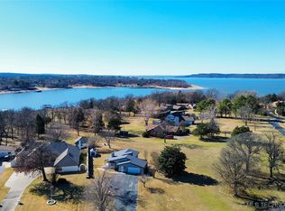 157 N Spinnaker Run, Stigler, OK 74462