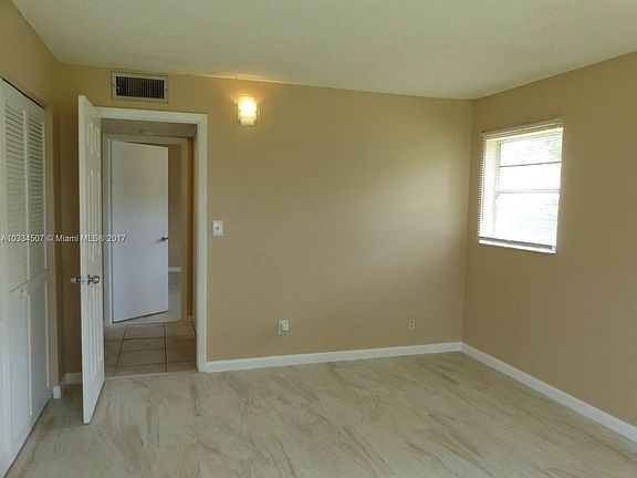 5th image of 4272 NW 89th Ave APT 102