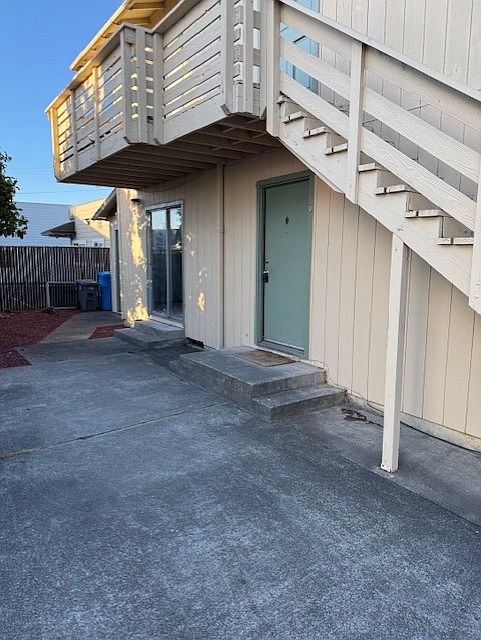 1st image of 1050 West Ave #B