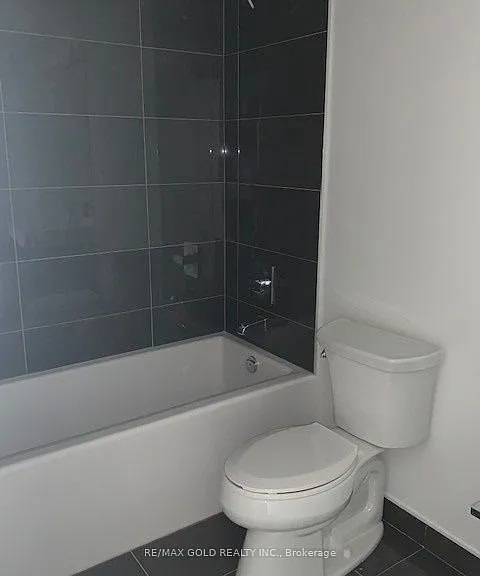 251 Jarvis St #1920 — Photo 9