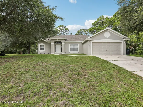 202 Shalimar Ave NW, Palm Bay, FL 32907