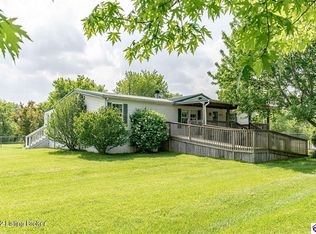 1047 Irvington Heights Ln, Irvington, KY 40146