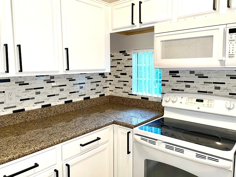 2121 Sealion Dr — Photo 8