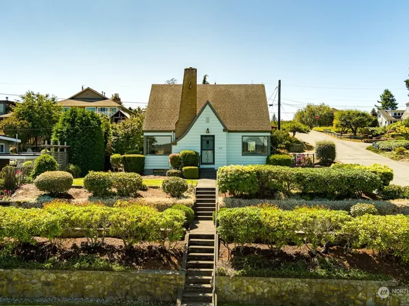 1819 7th Street, Anacortes, WA 98221