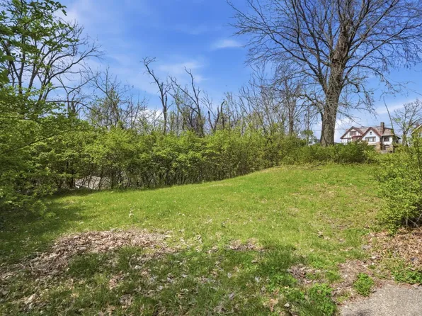 2551 Harrison Ave, Cincinnati, OH 45211