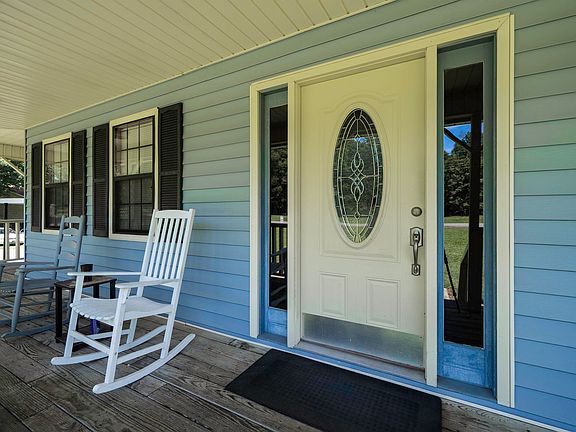 4th image of 3317 Virginia Dr
