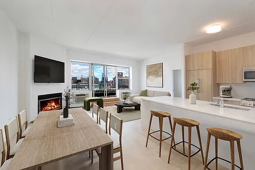 301 Elizabeth St #Penthouse 7 Photo 1