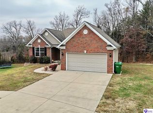 169 Wiltshire Ave, Vine Grove, KY 40175