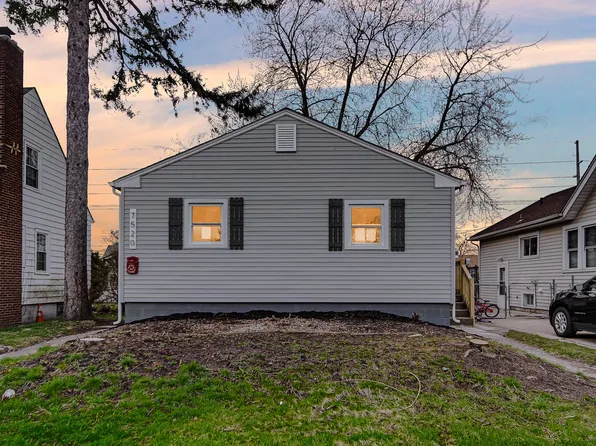 7520 Monroe Ave, Hammond, IN 46324