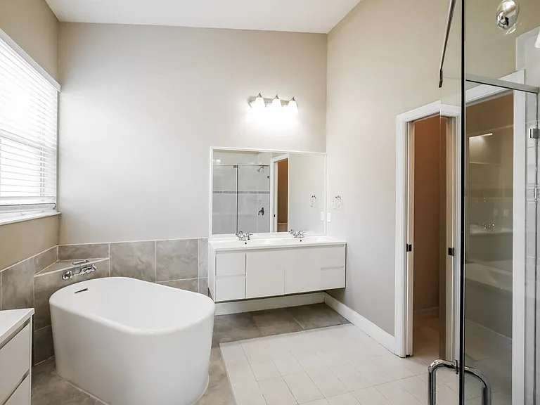 13124 SW 23rd St — Photo 12