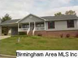 27 Village Dr, Oxford, AL 36203