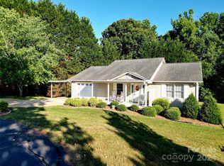 132 Willow Ct, Bostic, NC 28018