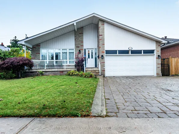 3411 Pinesmoke Cres, Mississauga, ON L4Y 3L4