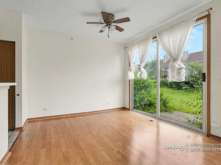 1157 E Cambria Ln S — Photo 13
