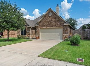 8307 Raintree Dr, College Station, TX 77845