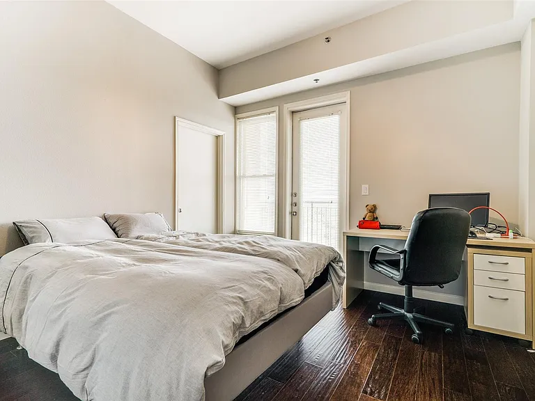 4611 Travis St #808A — Photo 8