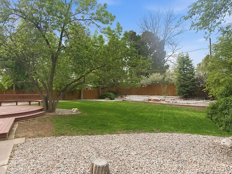8111 E Briarwood Blvd — Photo 42