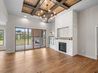 13311 Woodland Ranch Dr, Lone Jack, MO 64086