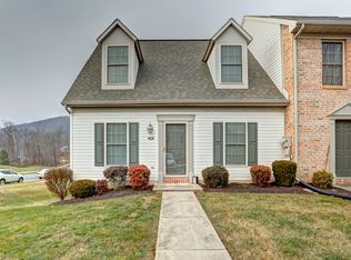 280 Saddle Ridge Dr, Harrisburg, PA 17110