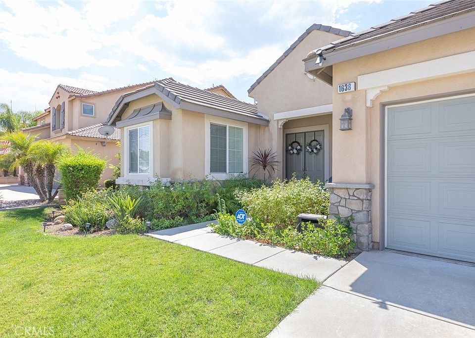 1st image of 1638 Paseo Vista St