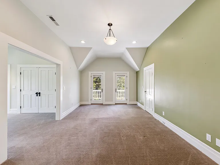 1049 Dressler Ln — Photo 28