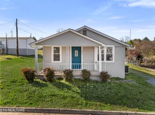 822 Vale St, Loudon, TN 37774