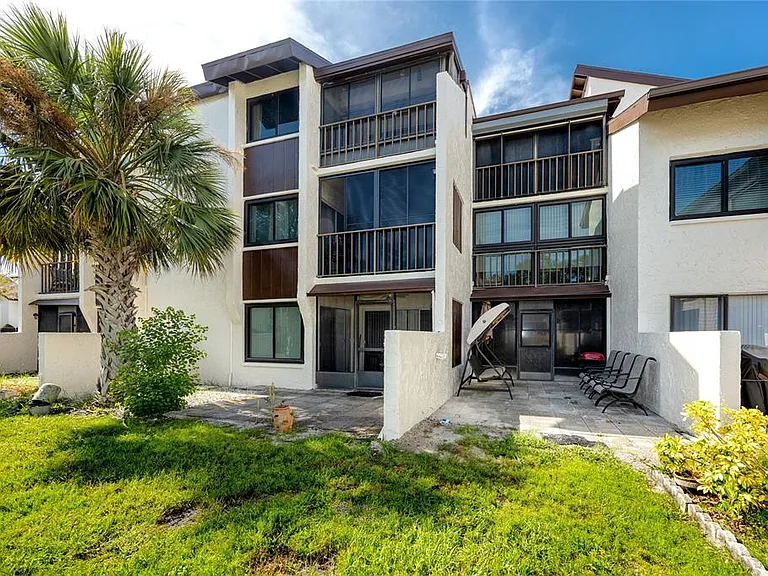 2207 Belleair Rd #B4 — Photo 37