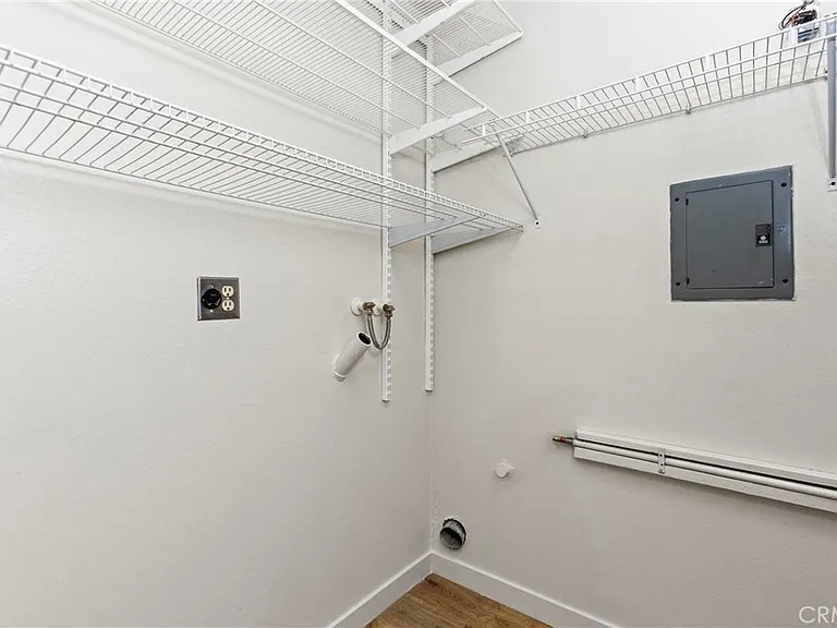 5461 E Candlewood Cir #B — Photo 17