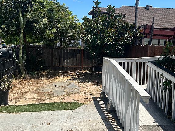 3rd image of 2739 Logan Ave