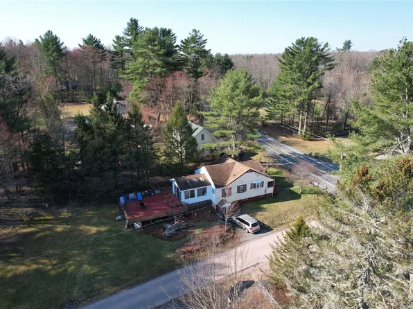 3624 State Route 55, Kauneonga Lake, NY 12720