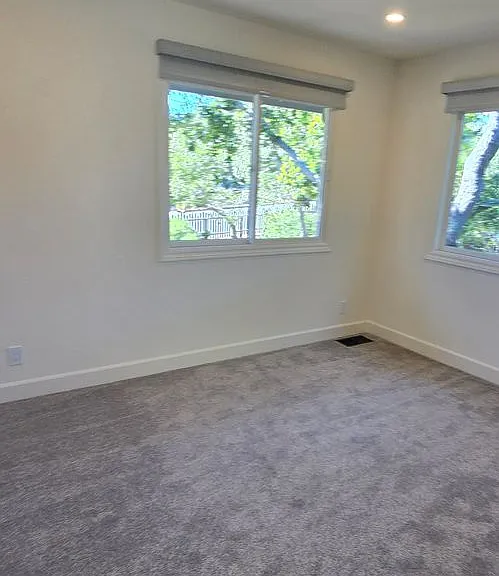 5136 Hillcrest Dr — Photo 25