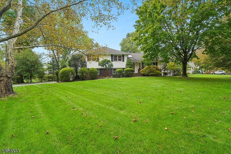 1st image of 91 Ridge Dr