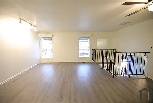 4569 Fontana Way — Photo 6