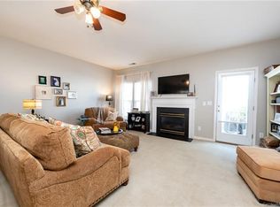 15639 Sir Charles Pl #254, Charlotte, NC 28277