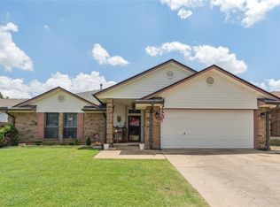 7904 NW 81st St, Oklahoma City, OK 73132
