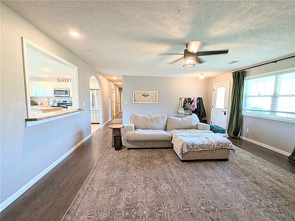 4th image of 9959 Enon Cir