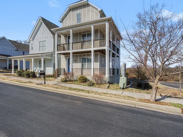 766 Cottage Park Dr, Nashville, TN 37207