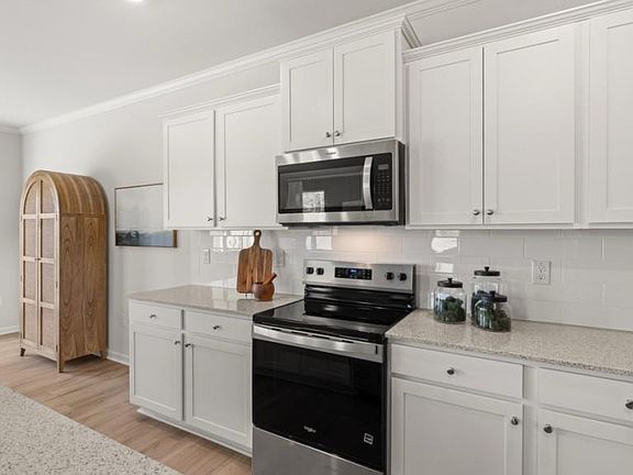 6th image of this home