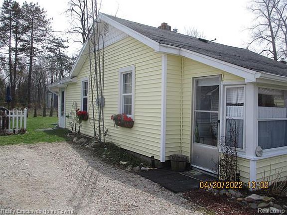 2nd image of 3701 Ferndale Dr