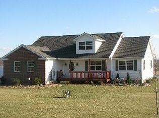 4180 Lock Rd, Centerburg, OH 43011