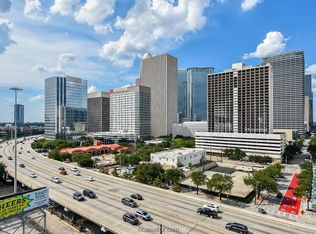 2016 Main St APT 1022, Houston, TX 77002