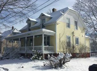 172 Arlington Ave, Warwick, RI 02889