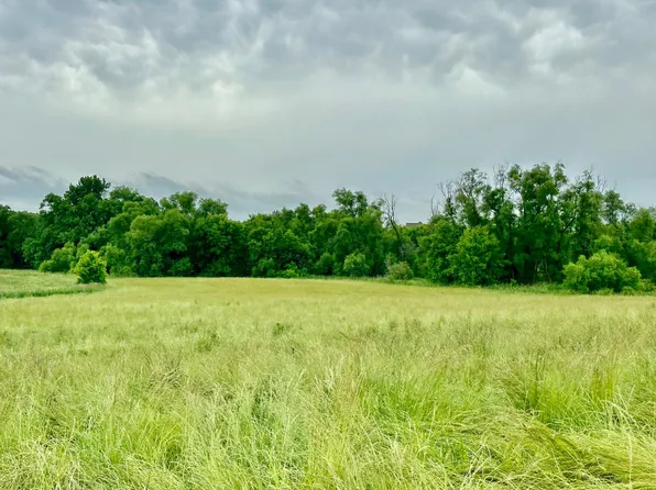 2515 Pioneer Trl, Hamel, MN 55340