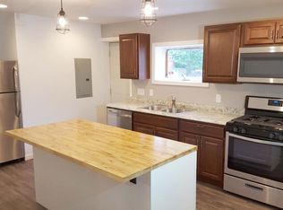 1522 W Church St APT 1, Champaign, IL 61821