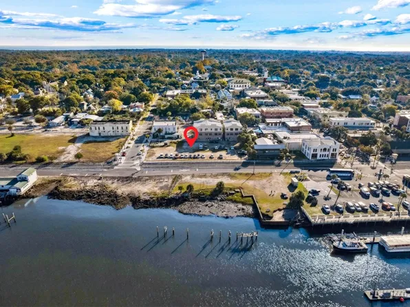 101 Alachua St, Fernandina Beach, FL 32034