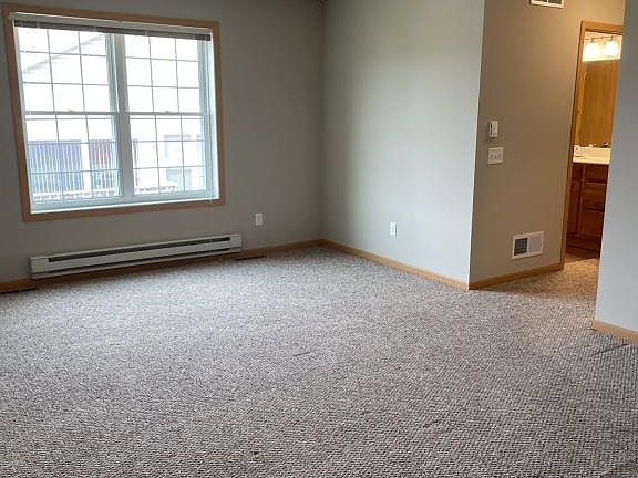 4th image of 2923 Kentville Dr