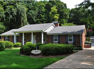 6712 Woodmere Dr, Raleigh, NC 27612