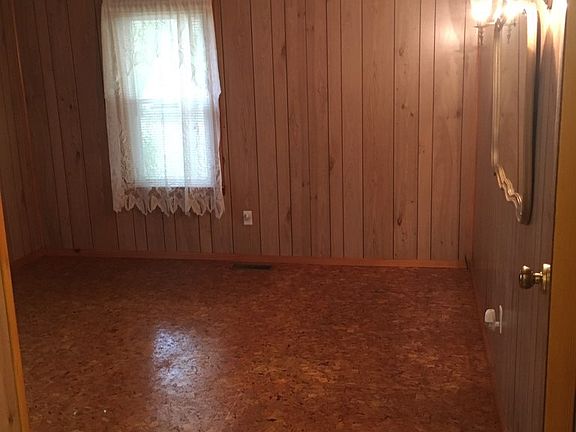 Bedroom 1 (Master)