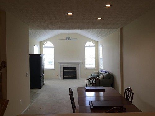 4th image of 4276 Bridgelane Pl